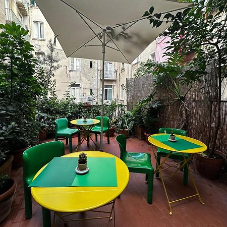 Pignatelli Rooms Napoli Bagian luar foto
