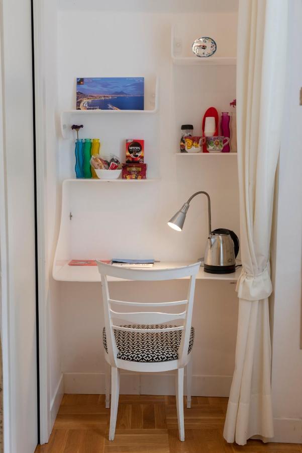 Pignatelli Rooms Napoli Bagian luar foto