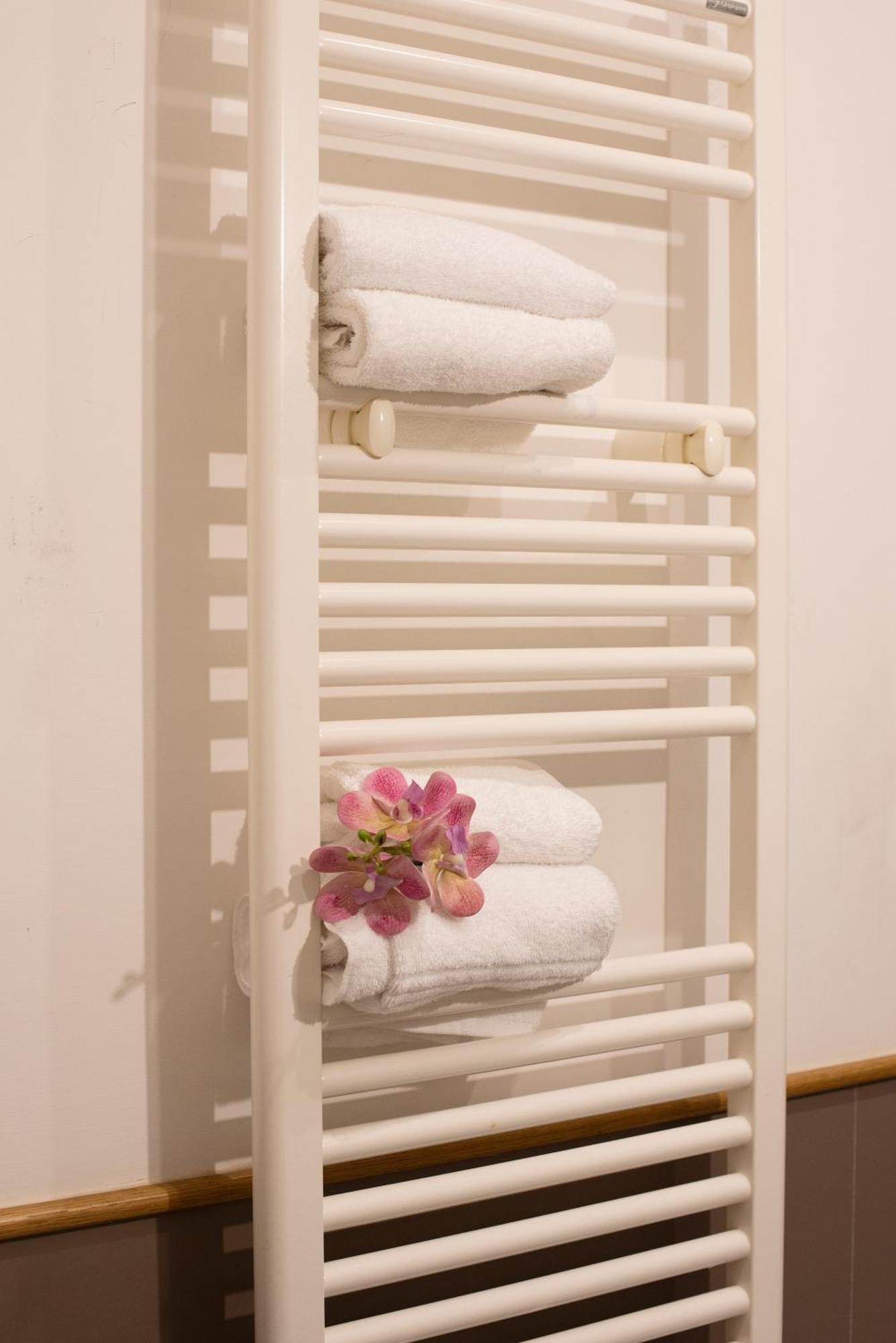Pignatelli Rooms Napoli Bagian luar foto
